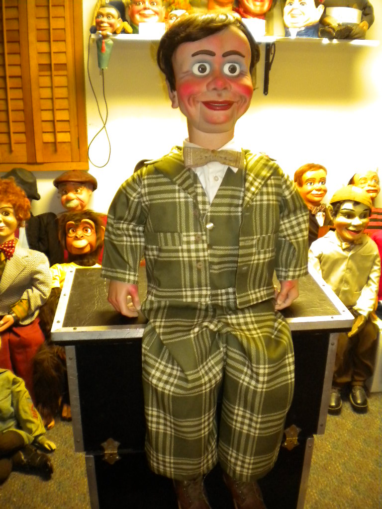 Cecil Wigglenose, a ventriloquist figure attributed to Dan Lavender