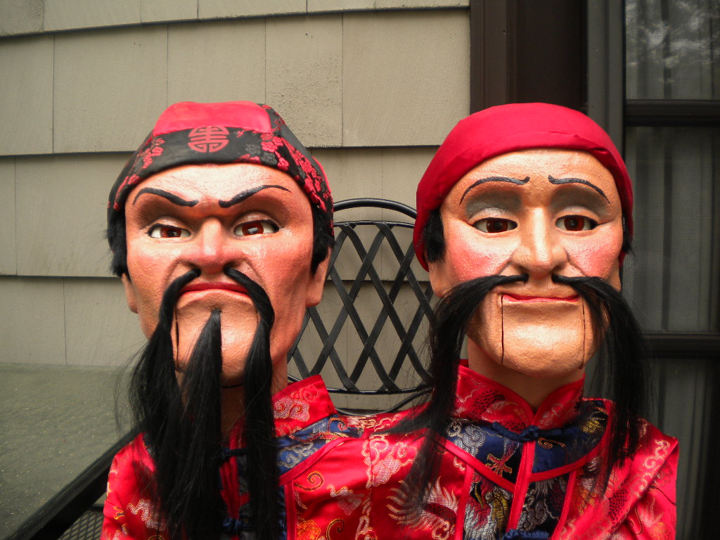 Payes siamese twins 001, a ventriloquist figure attributed to Dan Payes