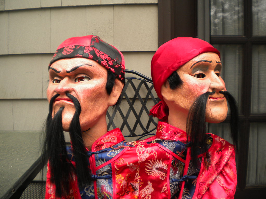 Payes siamese twins 001, a ventriloquist figure attributed to Dan Payes