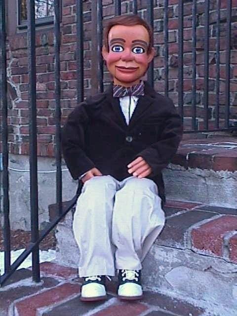 Hartzfigure02, a ventriloquist figure attributed to Conrad Hartz