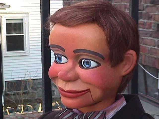 Hartzfigure02, a ventriloquist figure attributed to Conrad Hartz