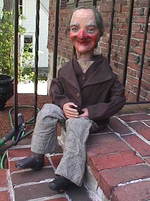 Lemare001, a ventriloquist figure attributed to Alfred LeMare