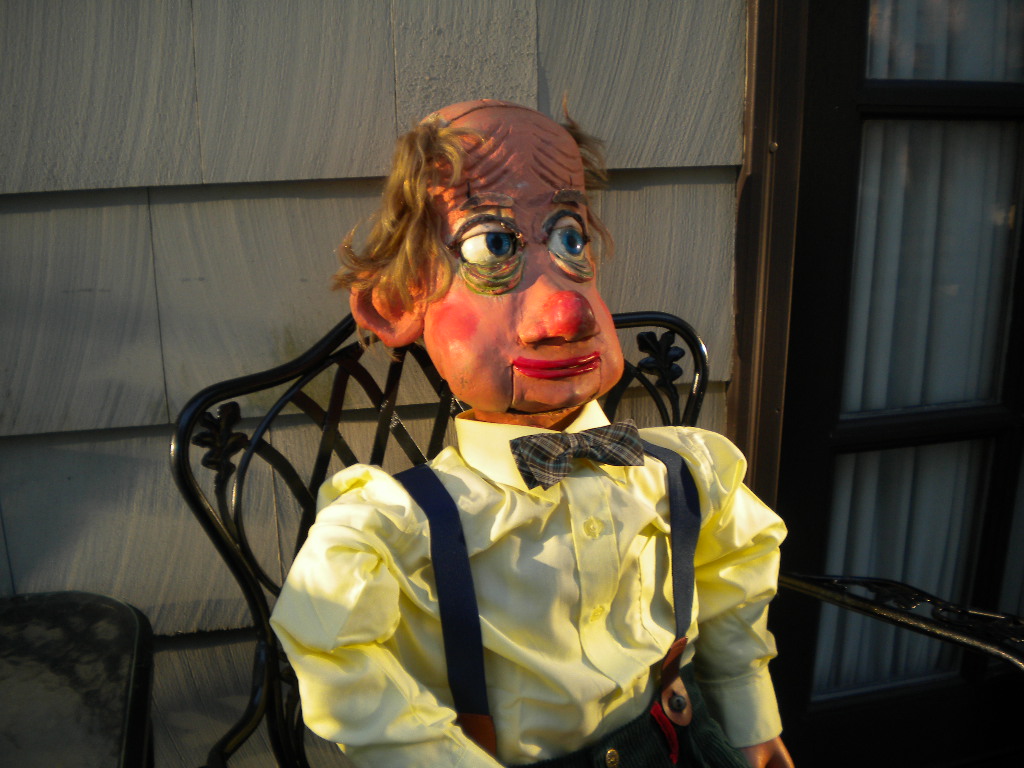 Carved, a ventriloquist figure attributed to Lou Dupont