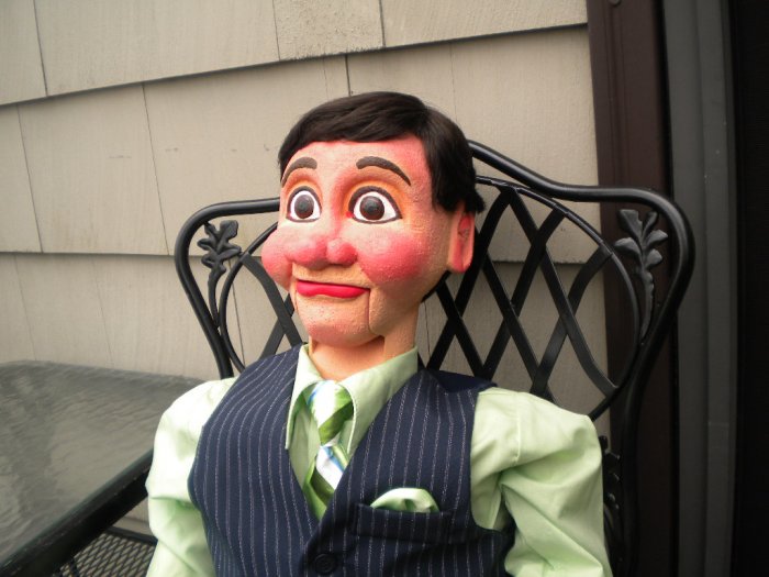 Manalli 01, a ventriloquist figure attributed to James Manalli