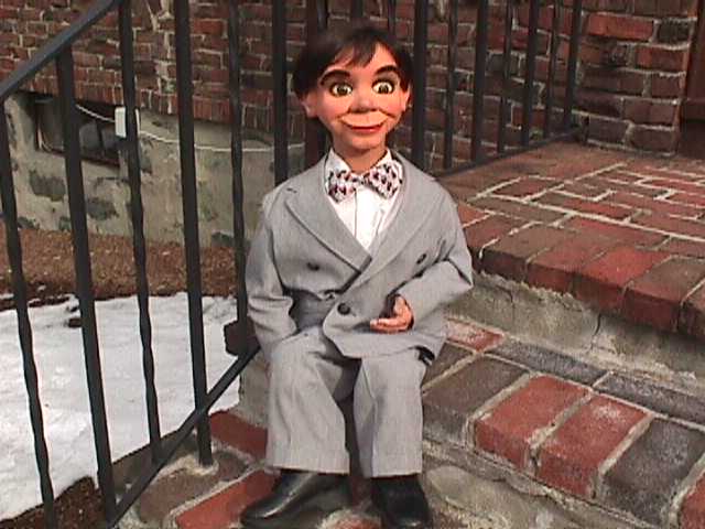 Guyll 01, a ventriloquist figure attributed to Ray Guyll