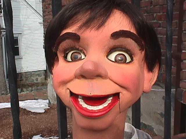 Guyll 01, a ventriloquist figure attributed to Ray Guyll