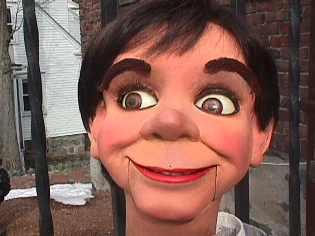 Guyll 01, a ventriloquist figure attributed to Ray Guyll
