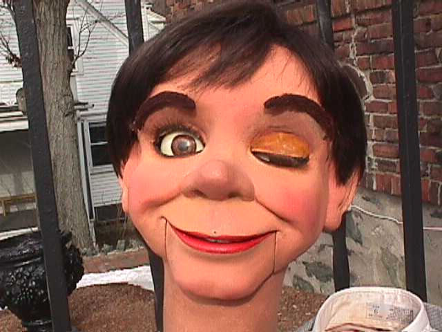 Guyll 01, a ventriloquist figure attributed to Ray Guyll