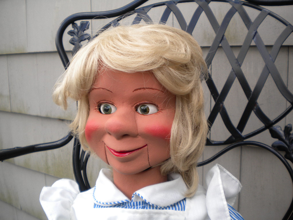 Al Little Girl, a ventriloquist figure attributed to Alan Semok