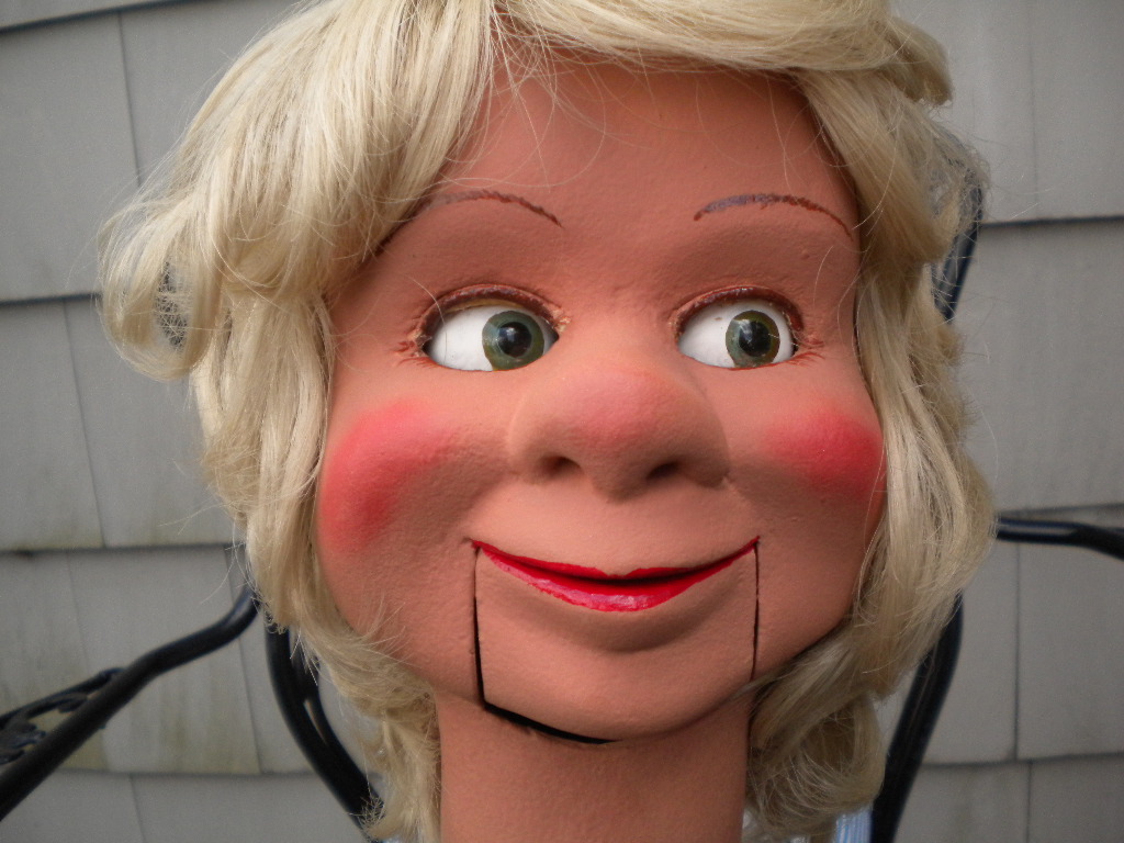 Al Little Girl, a ventriloquist figure attributed to Alan Semok