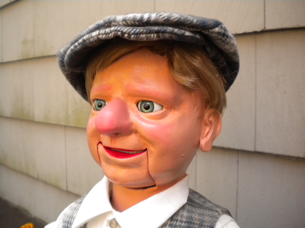 WC Fields, a ventriloquist figure attributed to Tony Davis